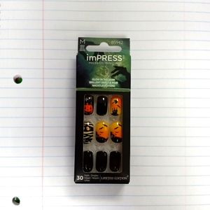Impress press on nail Halloween
